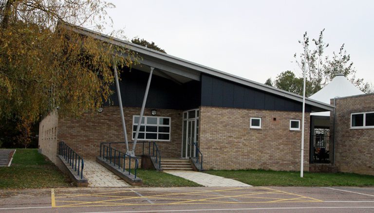 Refectory Holy Trinity CE Secondary School Crawley Felce Guy Refectory Holy Trinity CE Secondary School Crawley Felce Guy